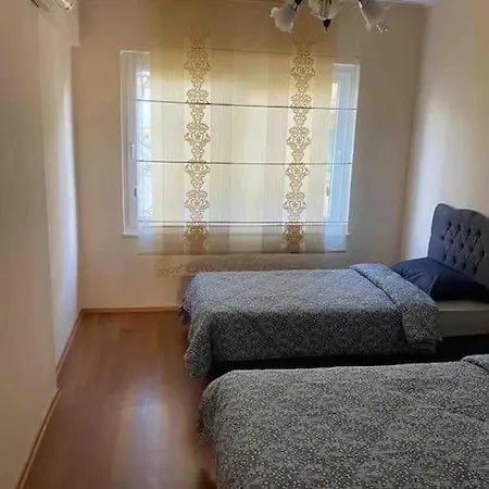 Apartment Merkez Kleopatra Plajinda *